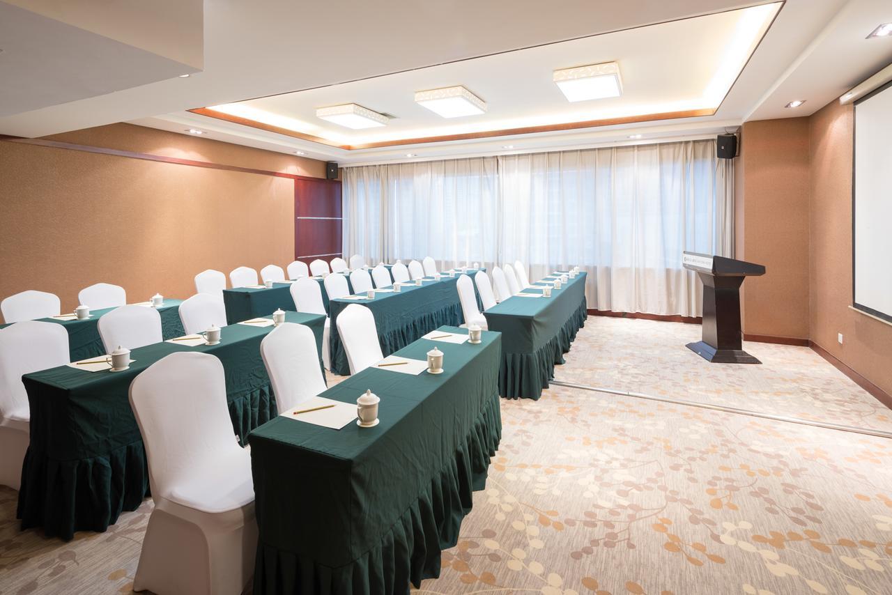 New Era Hotel Куньмін Екстер'єр фото