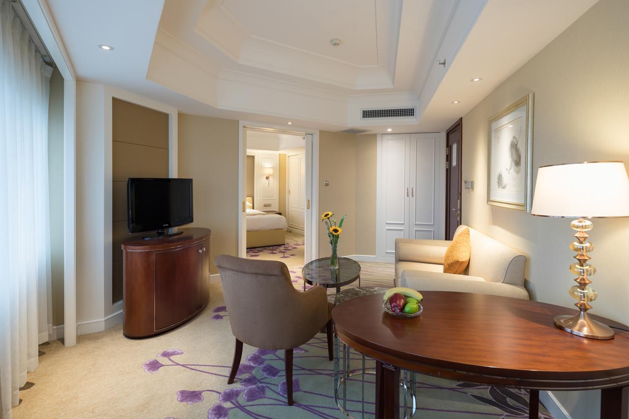 New Era Hotel Куньмін Екстер'єр фото